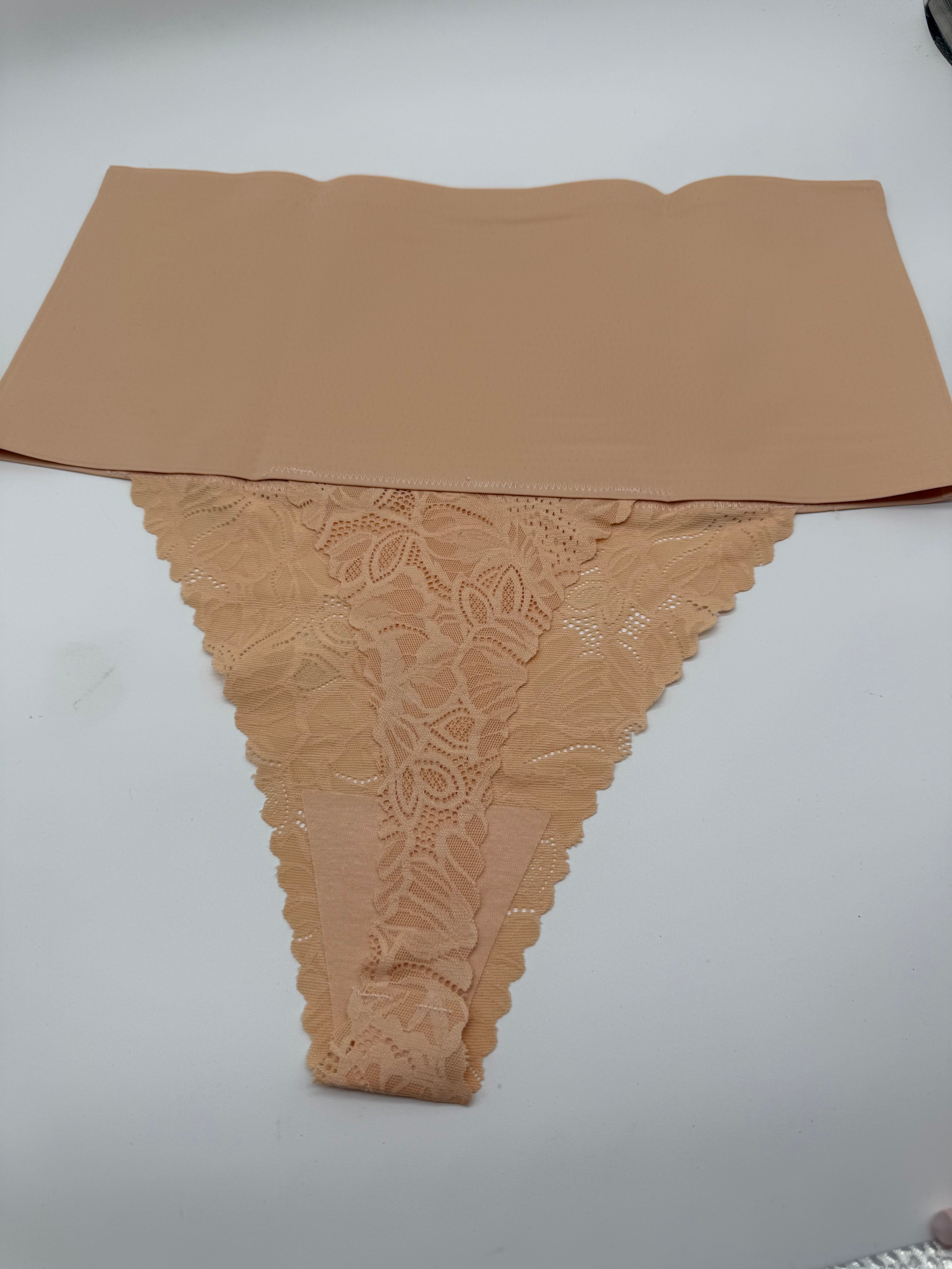 Beige XXL control thongs
