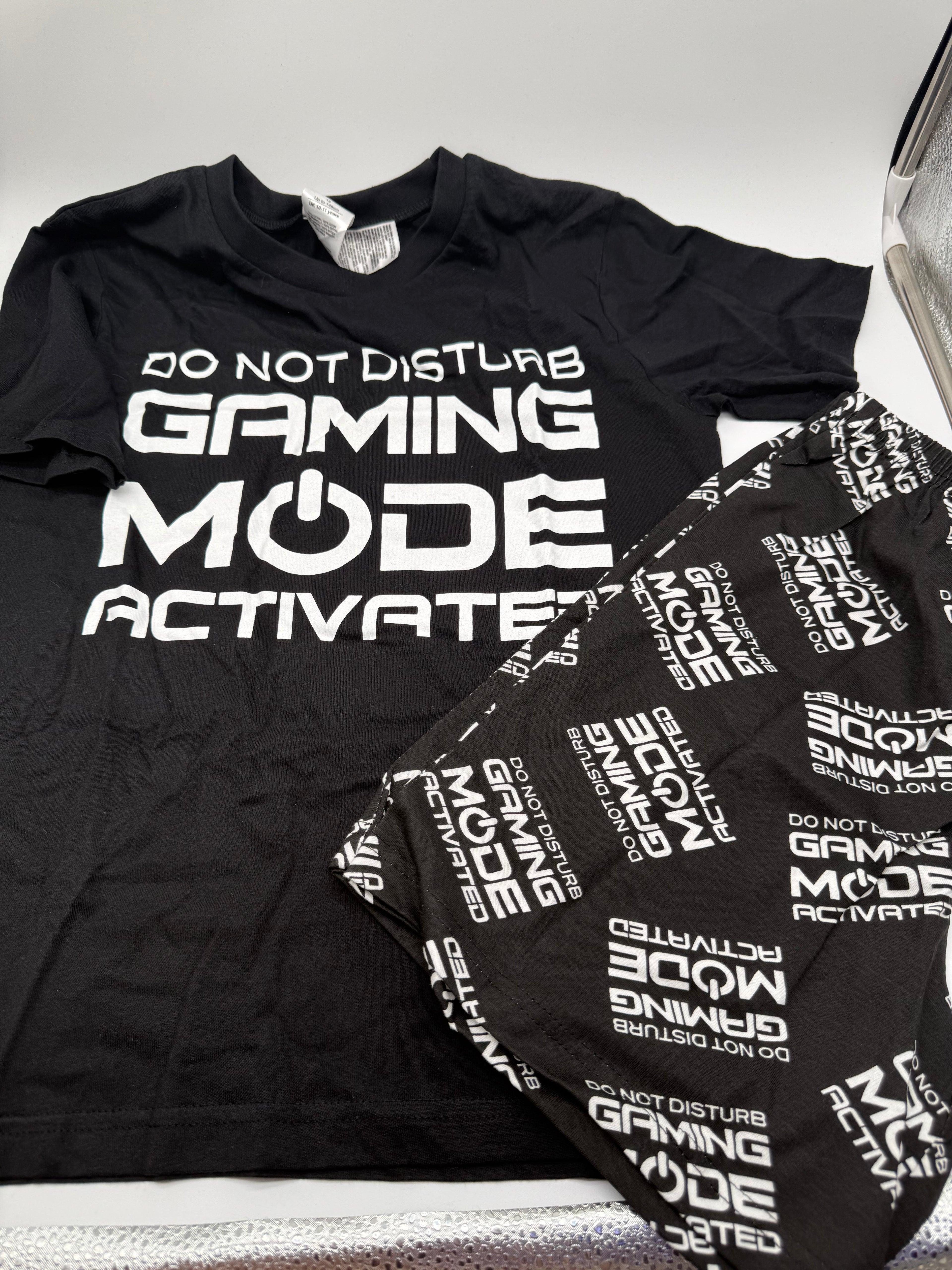 Do not disturb pjs 10-11yrs