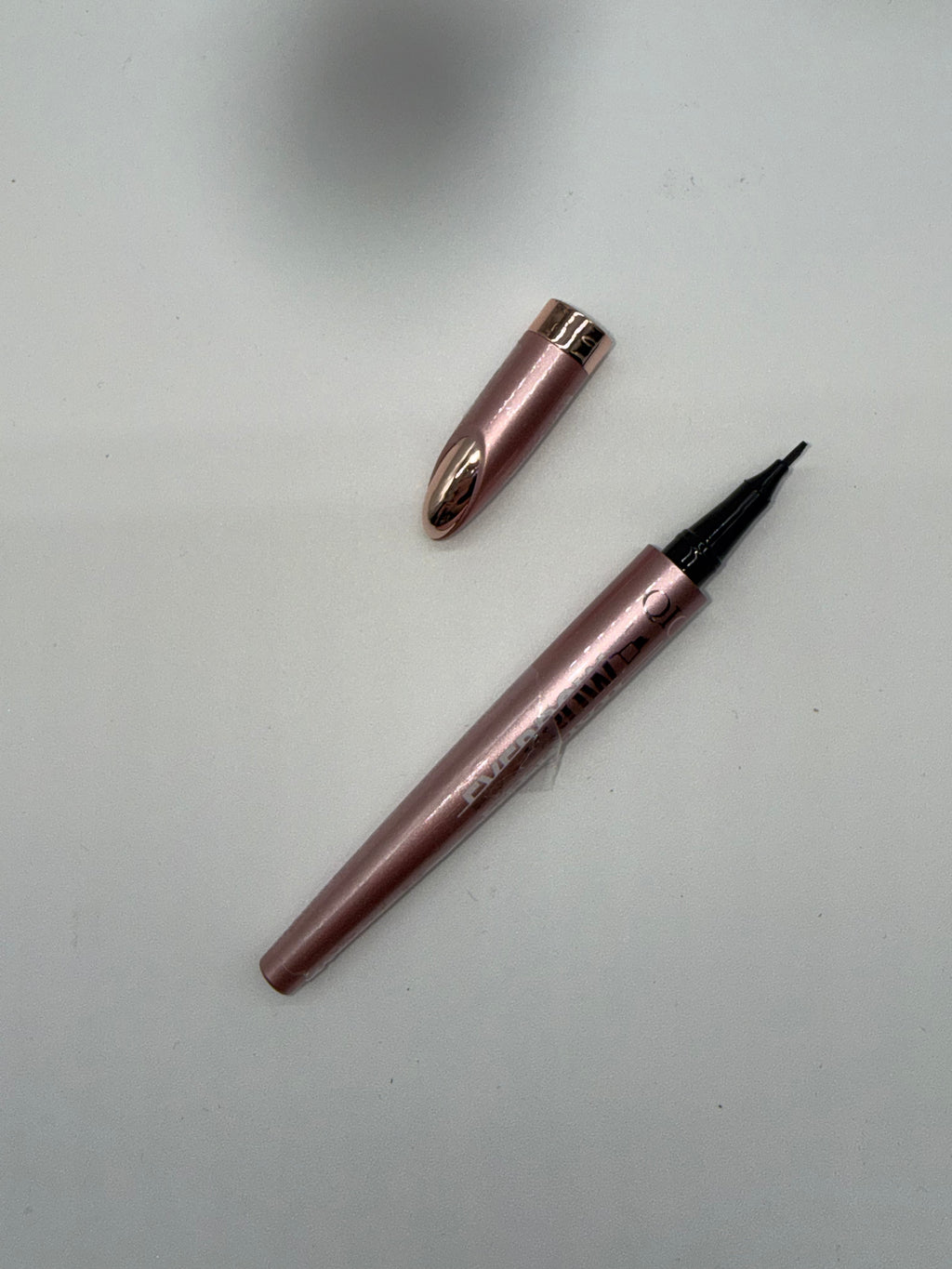Brow pen