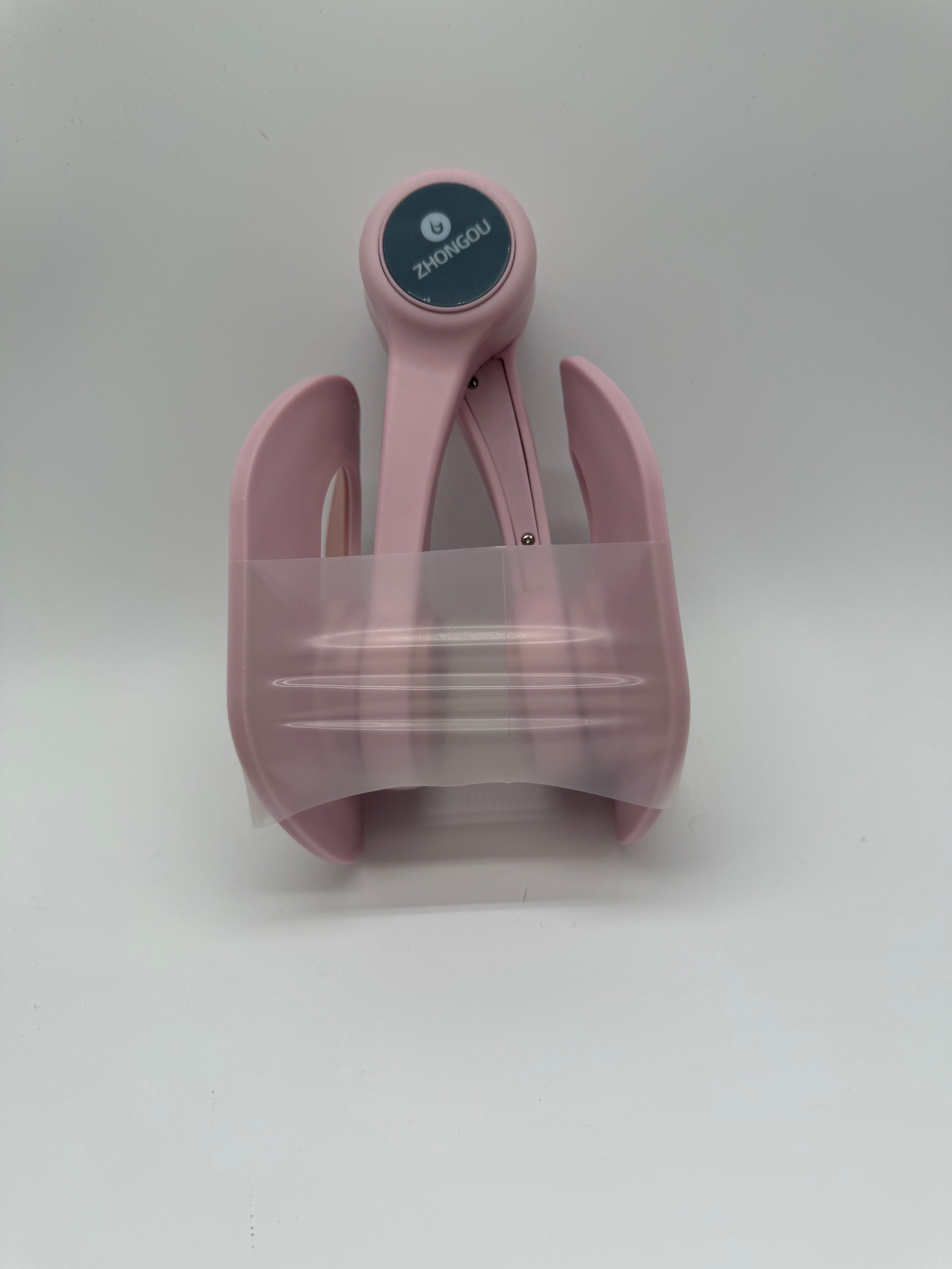 Pink thigh exerciser