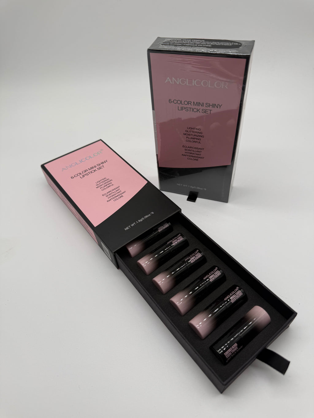 Pack of 6 lipsticks